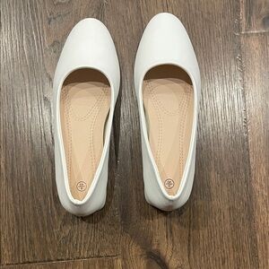Elegant White Women's Flats